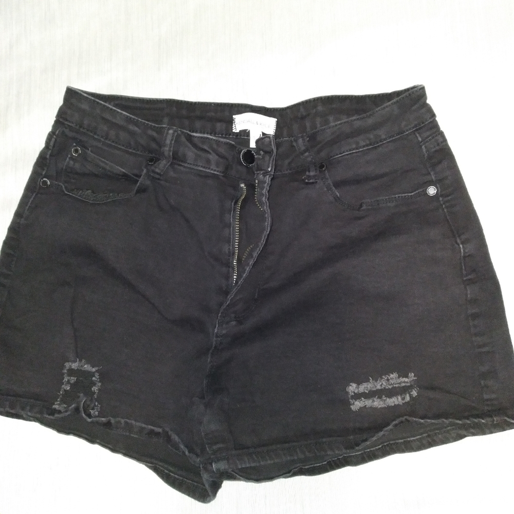 Kendall & Kylie Black Denim MiD Hemmed Icon Shorts Size 11/12